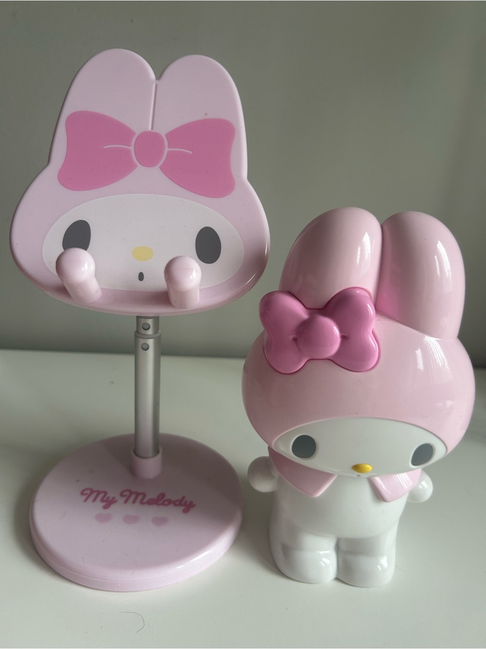 Sanrio My Melody Pink Phone Stand with Bow Figurine